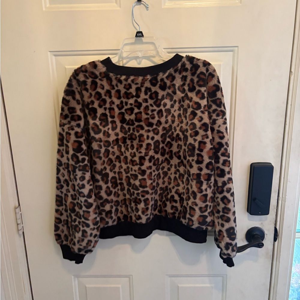 Wild Fable Animal Print Faux Fur Top - Picture 4 of 4